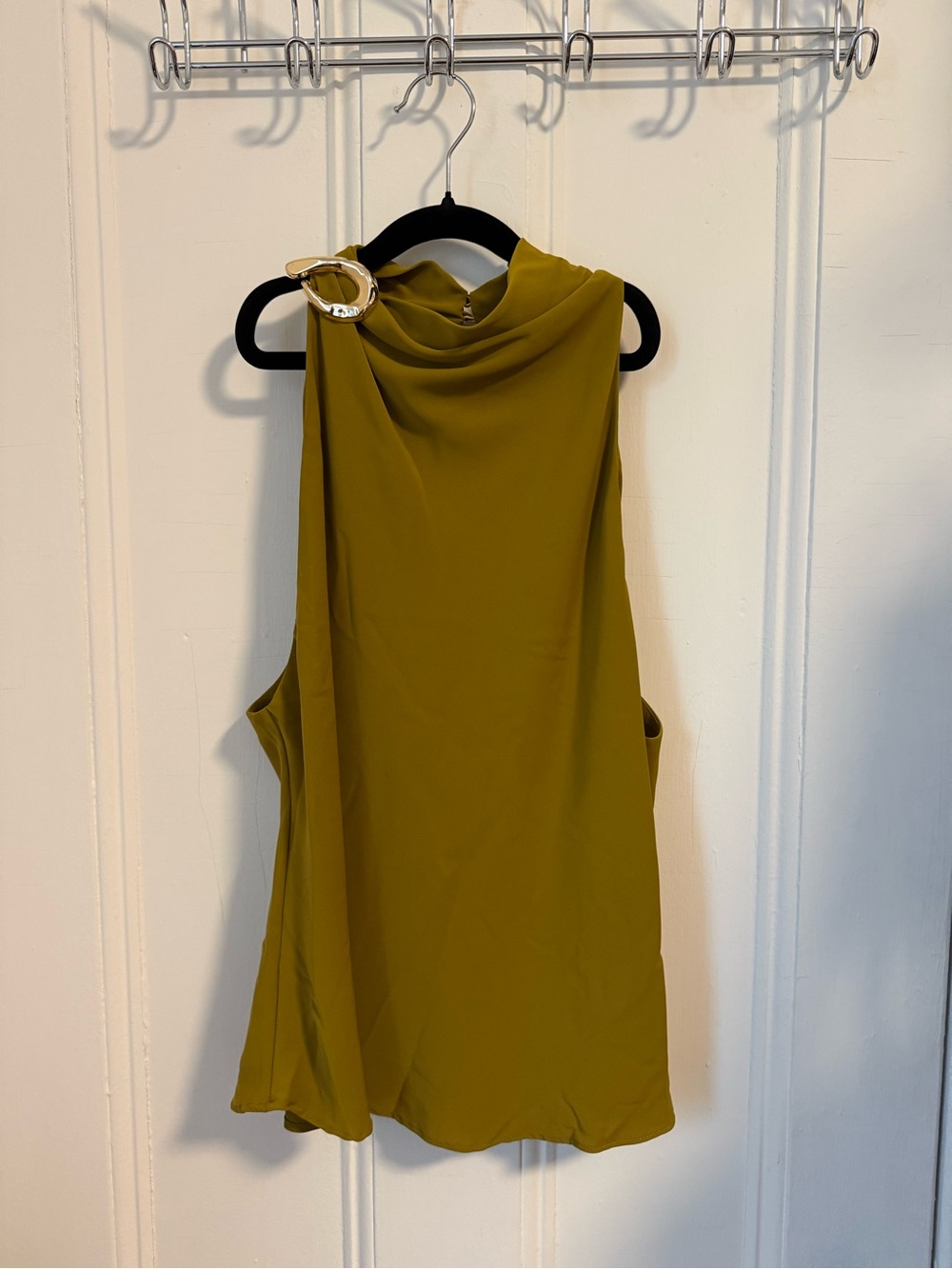 zara tank with gold brooch